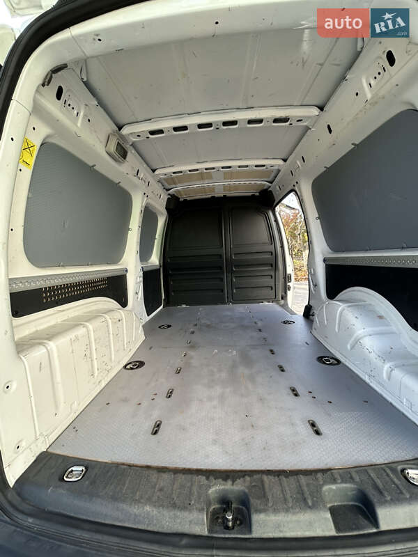 Грузовой фургон Volkswagen Caddy 2019 в Тернополе фото 26 Грузовой фургон Volkswagen Caddy 2019 в Тернополе