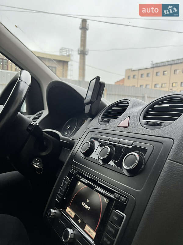 Грузопассажирский фургон Volkswagen Caddy 2010 в Киеве фото 15 Грузопассажирский фургон Volkswagen Caddy 2010 в Киеве