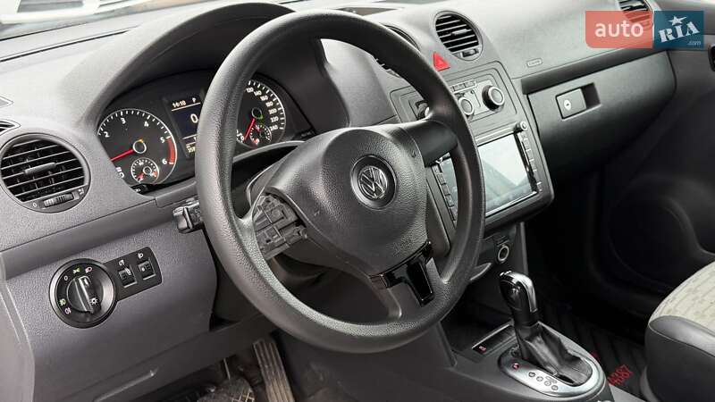 Грузопассажирский фургон Volkswagen Caddy 2012 в Харькове
