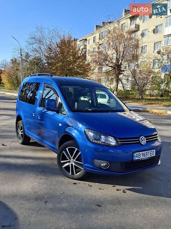 Мінівен Volkswagen Caddy 2015 в Іллінцях