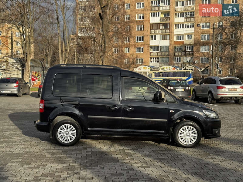 Минивэн Volkswagen Caddy 2014 в Луцке