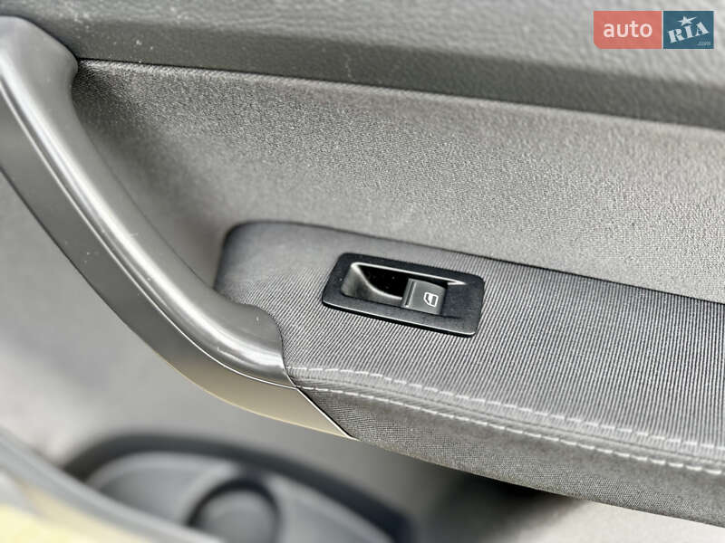 Минивэн Volkswagen Caddy 2014 в Луцке