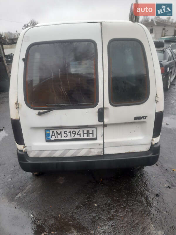 Минивэн Volkswagen Caddy 2003 в Житомире фото 7 Минивэн Volkswagen Caddy 2003 в Житомире