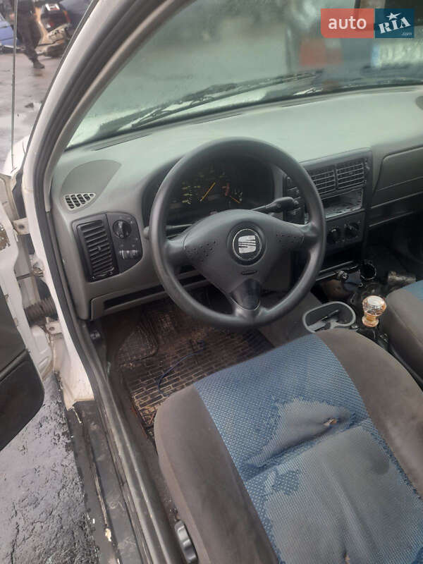 Минивэн Volkswagen Caddy 2003 в Житомире фото 4 Минивэн Volkswagen Caddy 2003 в Житомире