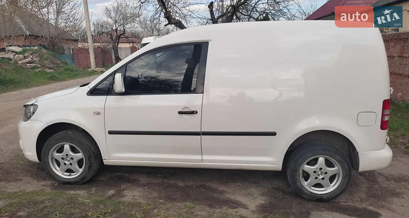 Грузовой фургон Volkswagen Caddy 2010 в Харькове фото 4 Грузовой фургон Volkswagen Caddy 2010 в Харькове