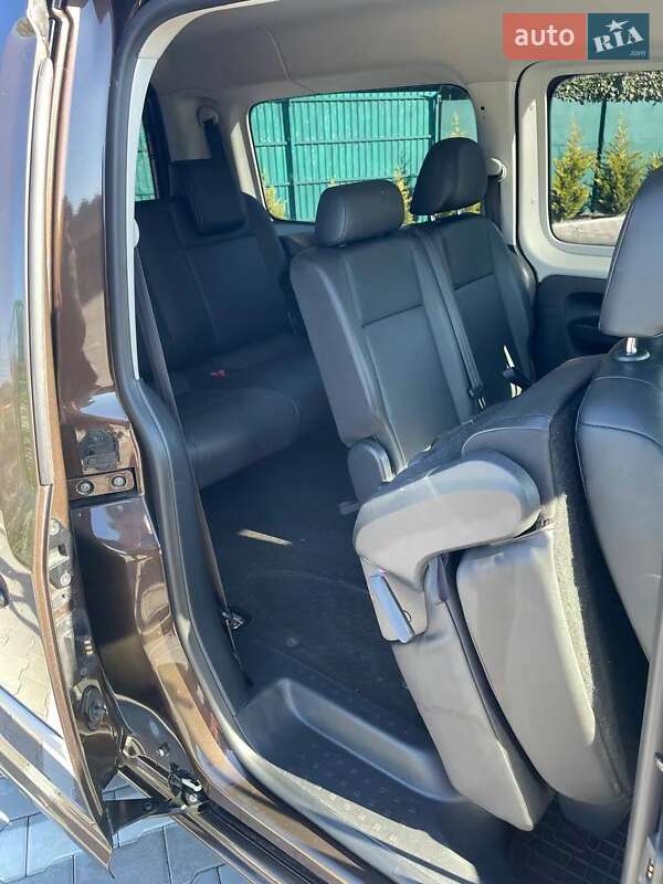 Минивэн Volkswagen Caddy 2017 в Виноградове