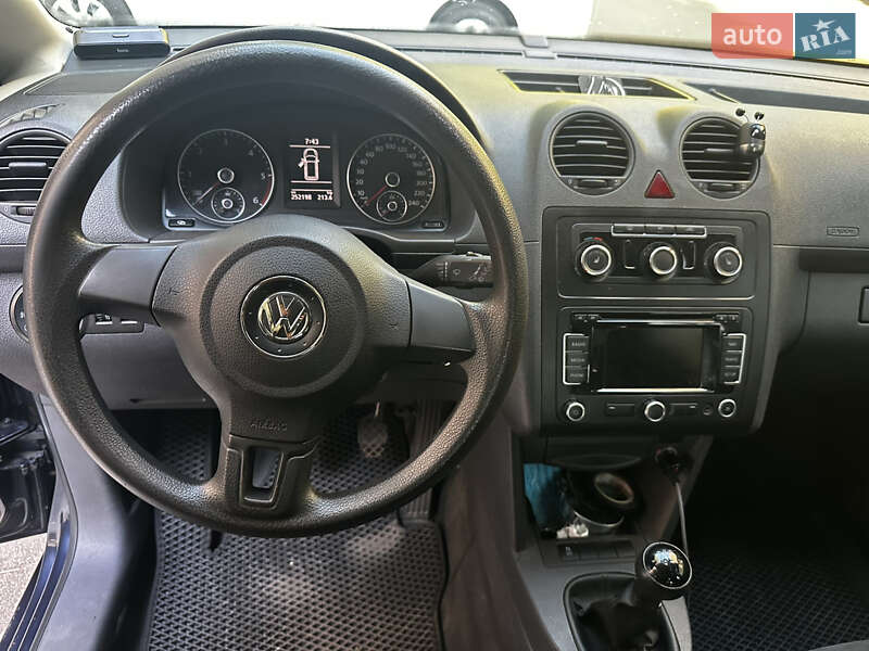 Мінівен Volkswagen Caddy 2011 в Одесі