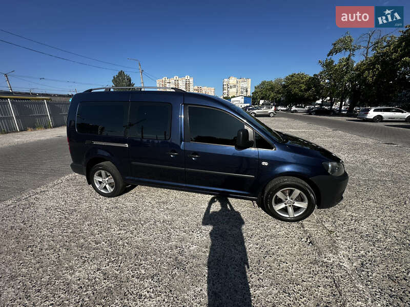 Мінівен Volkswagen Caddy 2011 в Одесі