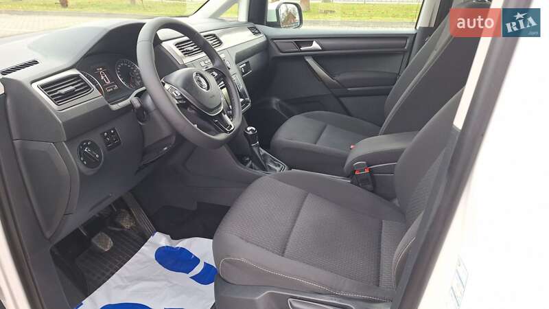 Мінівен Volkswagen Caddy 2018 в Коломиї