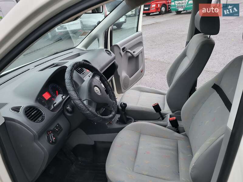 Минивэн Volkswagen Caddy 2006 в Хмельницком фото 65 Минивэн Volkswagen Caddy 2006 в Хмельницком