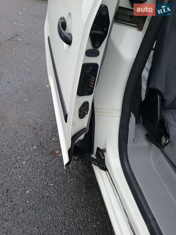 Минивэн Volkswagen Caddy 2006 в Хмельницком фото 90 Минивэн Volkswagen Caddy 2006 в Хмельницком