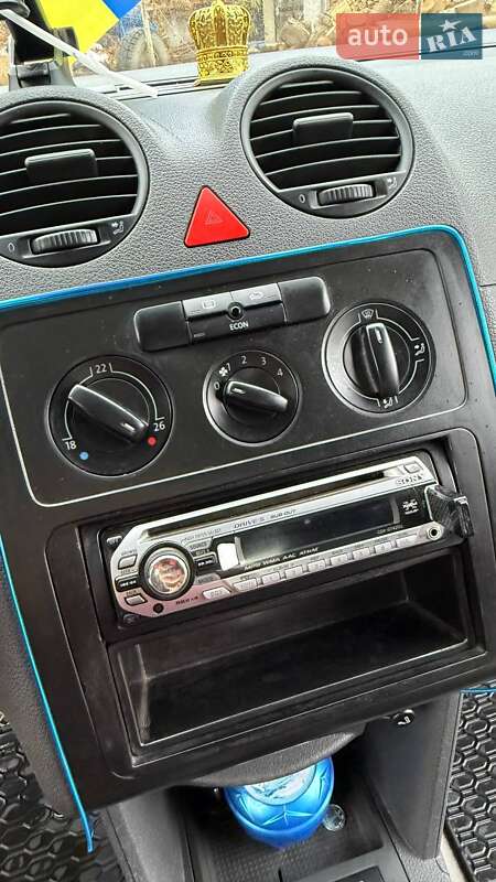Минивэн Volkswagen Caddy 2005 в Мельнице-Подольской фото 11 Минивэн Volkswagen Caddy 2005 в Мельнице-Подольской