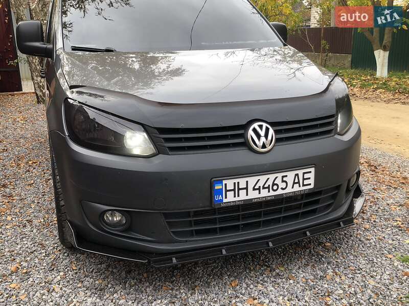 Мінівен Volkswagen Caddy 2011 в Біляївці
