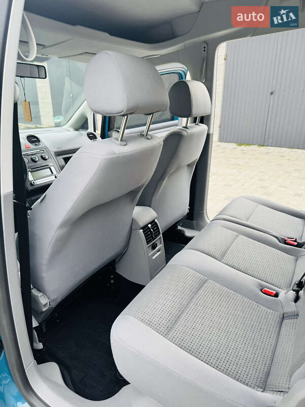 Минивэн Volkswagen Caddy 2008 в Ровно