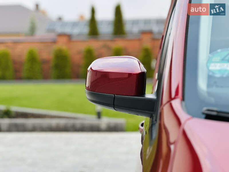 Минивэн Volkswagen Caddy 2015 в Луцке фото 23 Минивэн Volkswagen Caddy 2015 в Луцке