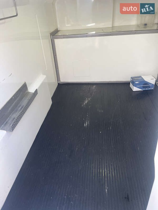 Вантажний фургон Volkswagen Caddy 2019 в Києві