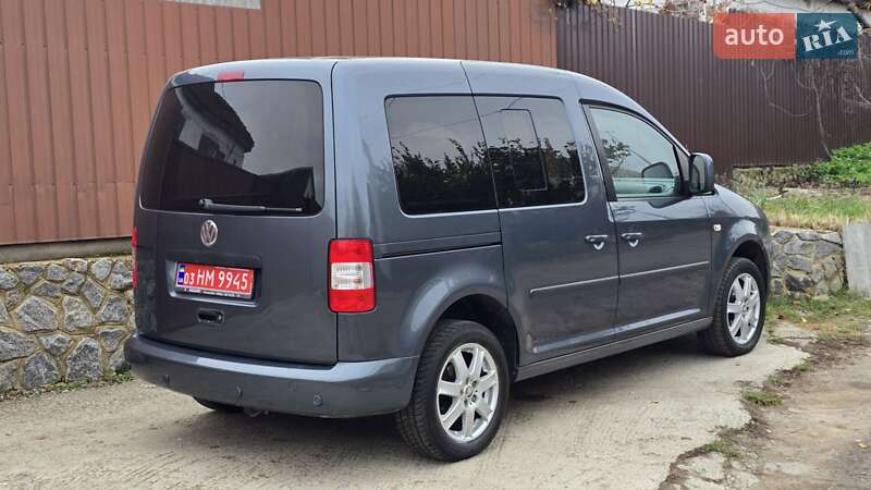 Мінівен Volkswagen Caddy 2010 в Полтаві
