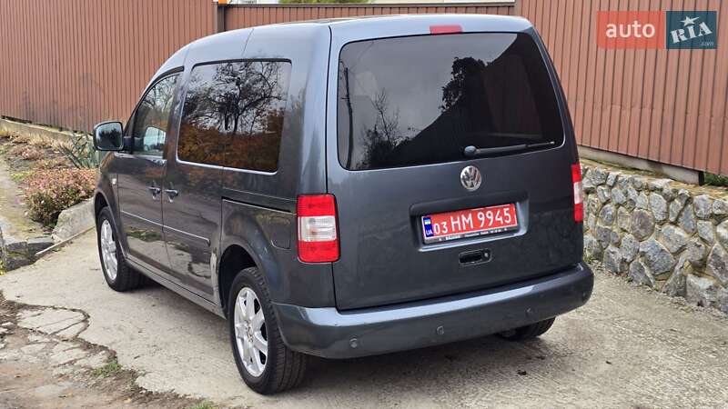Мінівен Volkswagen Caddy 2010 в Полтаві