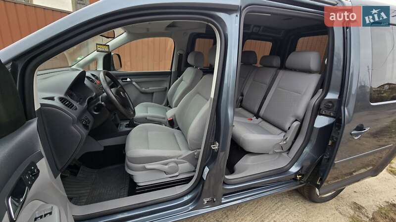 Мінівен Volkswagen Caddy 2010 в Полтаві