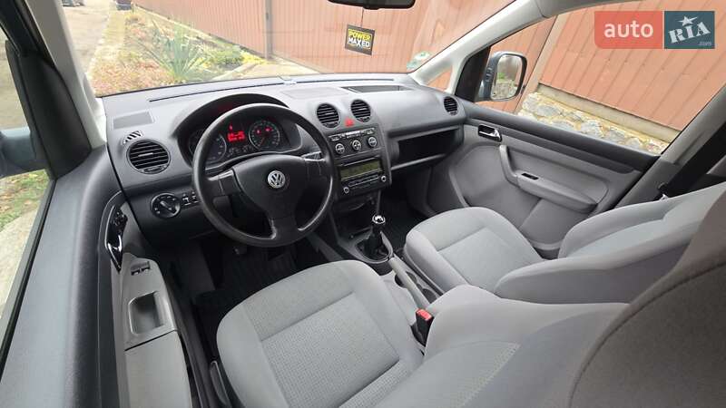 Мінівен Volkswagen Caddy 2010 в Полтаві