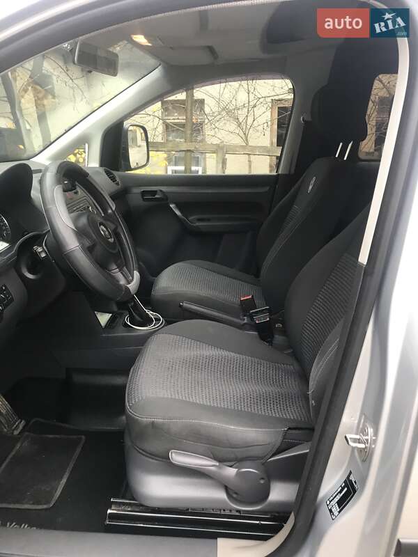 Мінівен Volkswagen Caddy 2012 в Тернополі