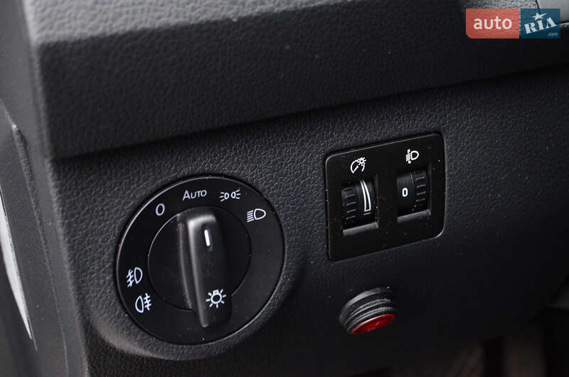 Мінівен Volkswagen Caddy 2020 в Києві