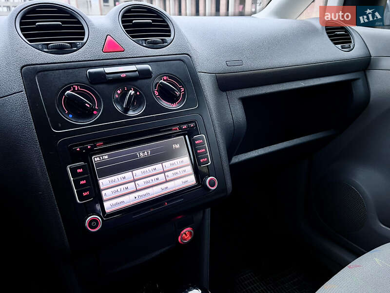 Мінівен Volkswagen Caddy 2005 в Тернополі фото 22 Мінівен Volkswagen Caddy 2005 в Тернополі