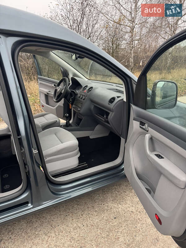 Мінівен Volkswagen Caddy 2009 в Сумах фото 17 Мінівен Volkswagen Caddy 2009 в Сумах