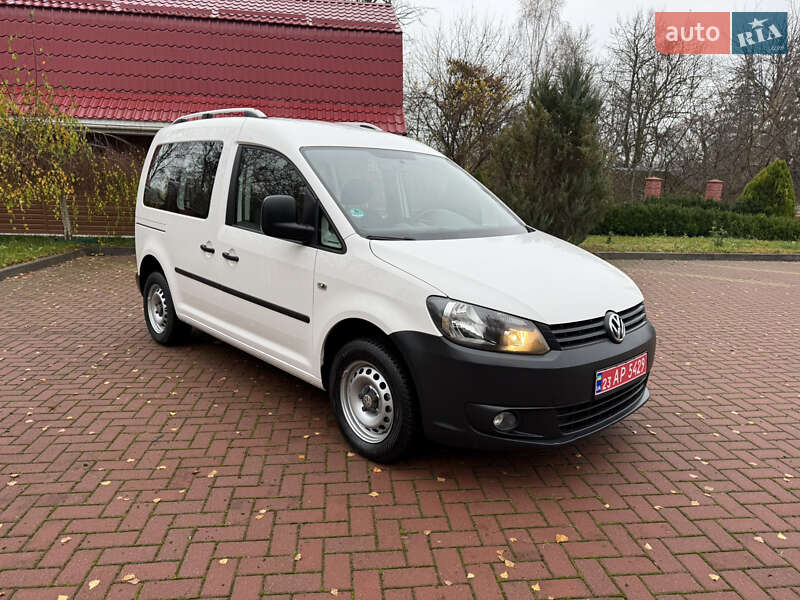 Минивэн Volkswagen Caddy 2014 в Хмельницком