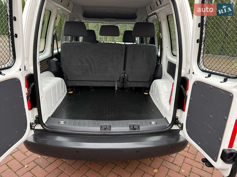 Минивэн Volkswagen Caddy 2014 в Хмельницком