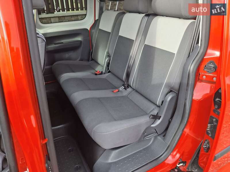 Мінівен Volkswagen Caddy 2011 в Вінниці