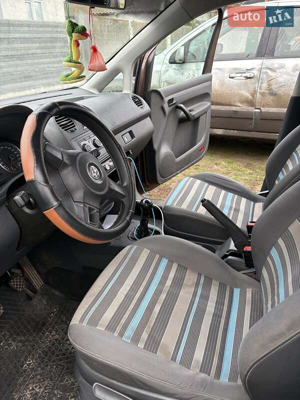 Мінівен Volkswagen Caddy 2011 в Балаклії фото 10 Мінівен Volkswagen Caddy 2011 в Балаклії
