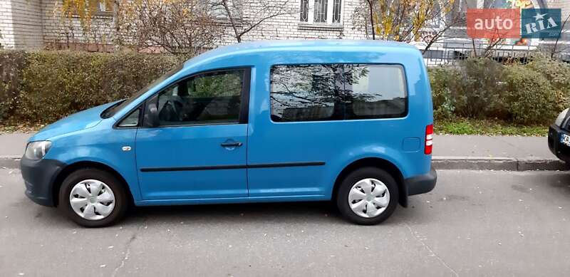 Мінівен Volkswagen Caddy 2011 в Києві фото 10 Мінівен Volkswagen Caddy 2011 в Києві