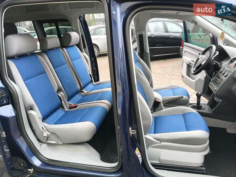 Мінівен Volkswagen Caddy 2009 в Рівному