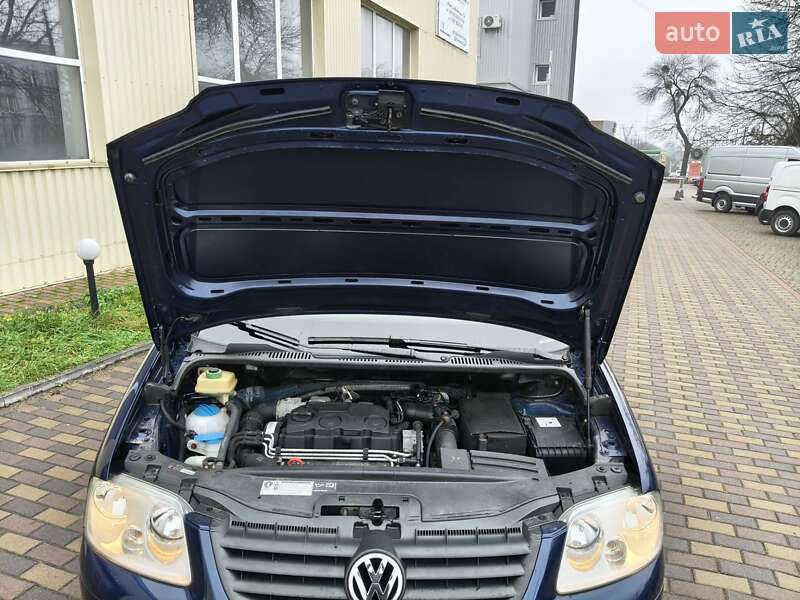 Мінівен Volkswagen Caddy 2009 в Рівному