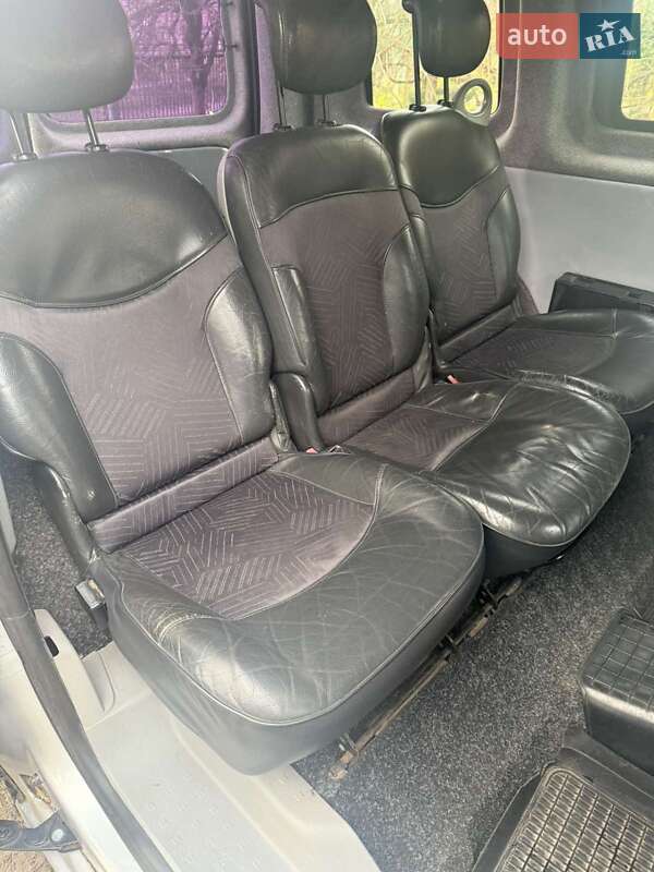 Мінівен Volkswagen Caddy 2006 в Бережанах