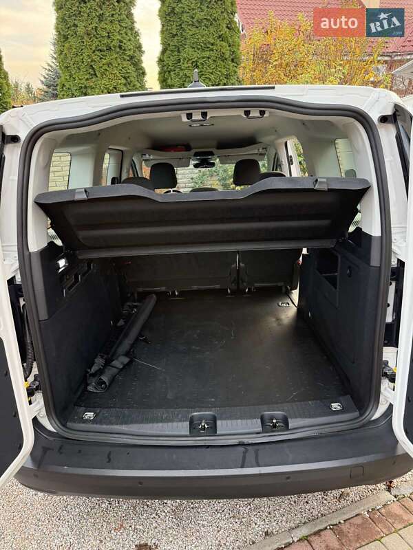 Мінівен Volkswagen Caddy 2021 в Києві фото 31 Мінівен Volkswagen Caddy 2021 в Києві