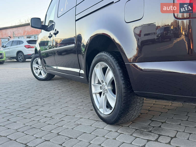 Минивэн Volkswagen Caddy 2011 в Коломые