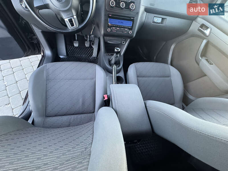 Минивэн Volkswagen Caddy 2011 в Коломые