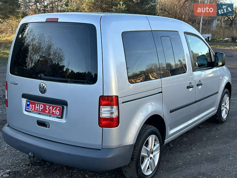 Мінівен Volkswagen Caddy 2009 в Радивиліві