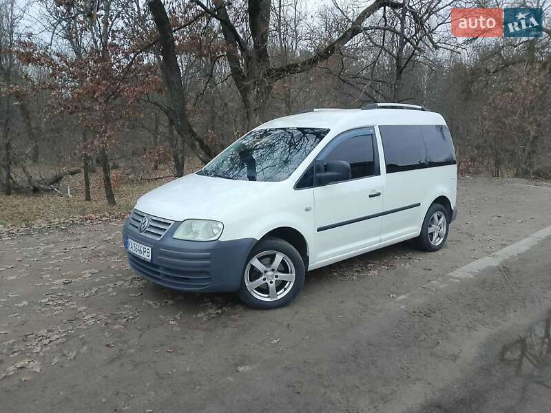 Мінівен Volkswagen Caddy 2004 в Києві