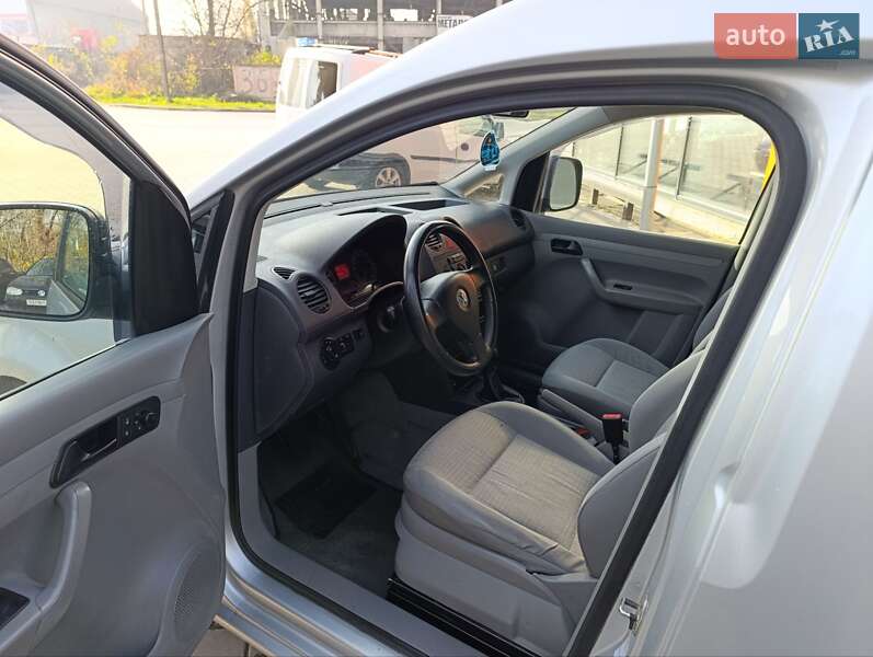 Мінівен Volkswagen Caddy 2007 в Чернівцях фото 18 Мінівен Volkswagen Caddy 2007 в Чернівцях