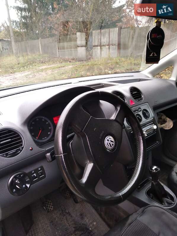 Вантажний фургон Volkswagen Caddy 2006 в Ямпілю фото 7 Вантажний фургон Volkswagen Caddy 2006 в Ямпілю