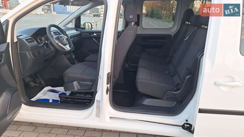 Мінівен Volkswagen Caddy 2017 в Коломиї