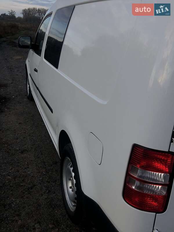 Минивэн Volkswagen Caddy 2015 в Радомышле фото 6 Минивэн Volkswagen Caddy 2015 в Радомышле
