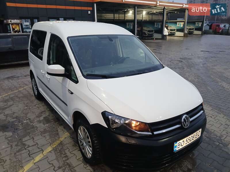 Минивэн Volkswagen Caddy 2017 в Тернополе