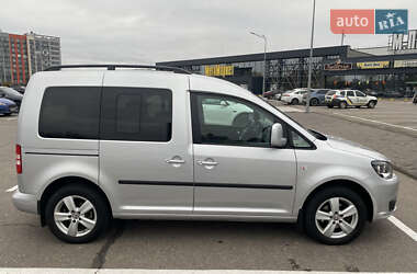 Минивэн Volkswagen Caddy 2014 в Киеве