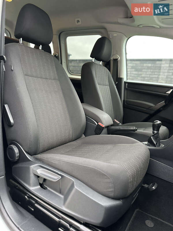 Минивэн Volkswagen Caddy 2016 в Луцке фото 61 Минивэн Volkswagen Caddy 2016 в Луцке