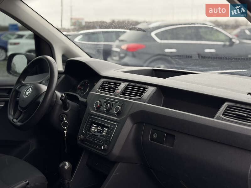 Минивэн Volkswagen Caddy 2017 в Умани