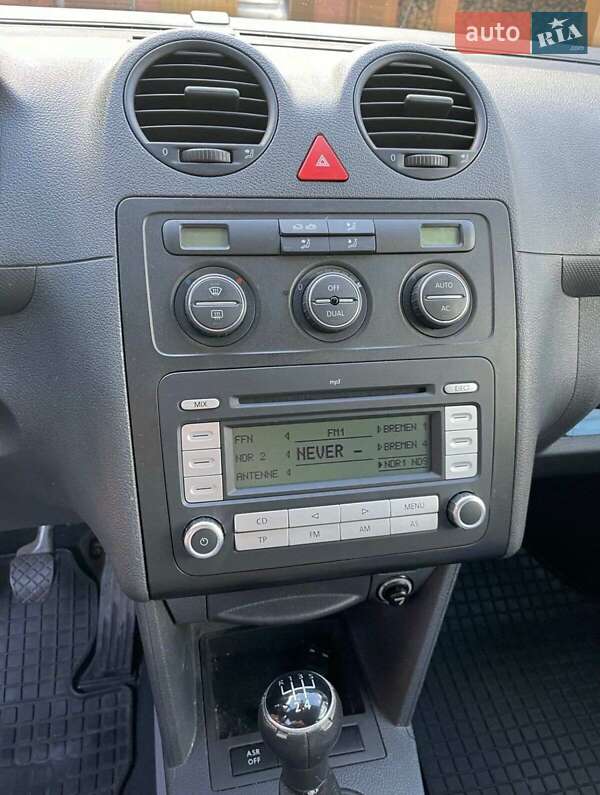 Минивэн Volkswagen Caddy 2008 в Белогорье фото 26 Минивэн Volkswagen Caddy 2008 в Белогорье